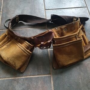 Men's Tan Leather Tool Belt